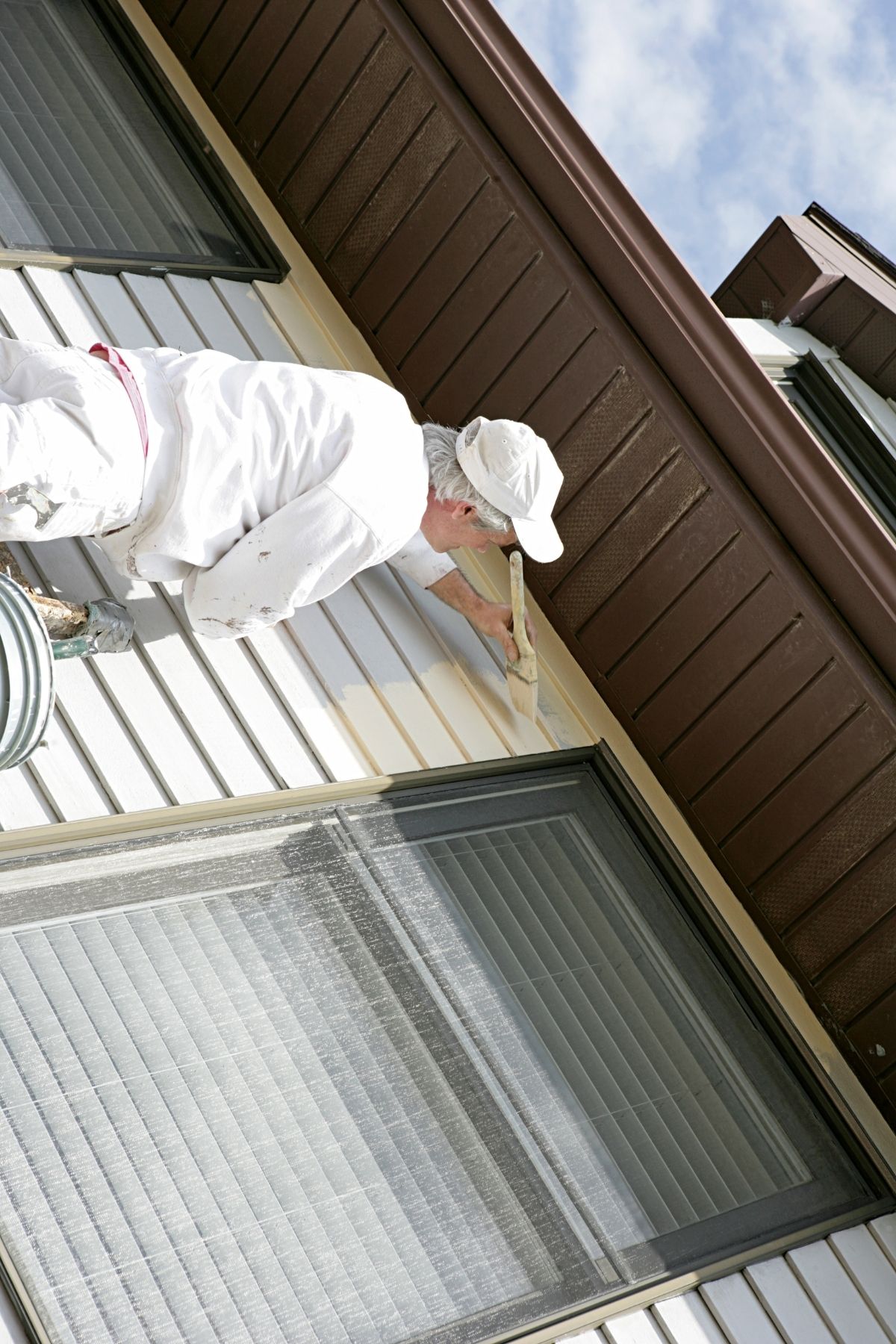 Entreprise de peinture professionnelle pour bâtiments résidentiels et commerciaux à Sainte-Anne-des-Plaines